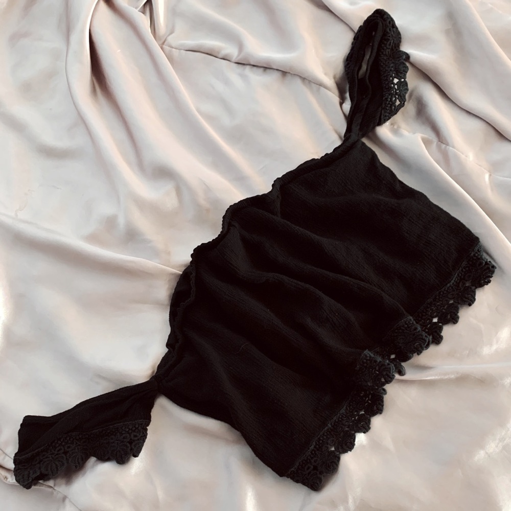 Off the shoulder bohemian crop top